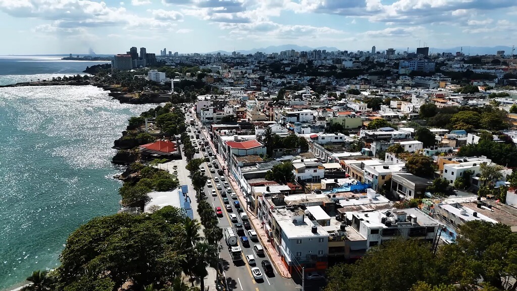 Coastal view of a busy neighborhood in Santo Domingo, Dominican Republic