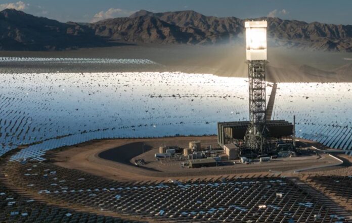 Ivanpah Solar Project Abandoned With 2,000,000 Solar Panels Left To Decay
