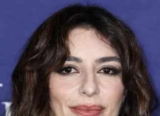 An image of Sabrina Impacciatore