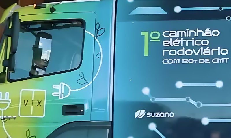 Atlas truck, close up side view