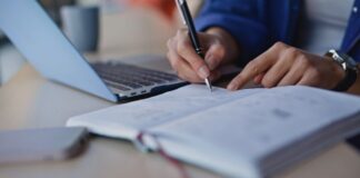 Schools Now Require Proof Of Writing Process In 2025: Drafts, Notes, And In-Class Checkpoints Proof Of Writing Process