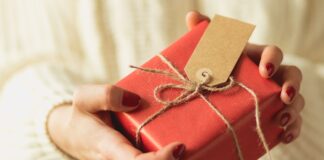 12 Retro Gift Ideas for Birthdays, Anniversaries, and Holidays Retro Gift Ideas